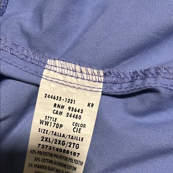 Cherokee women’s scrub pants - Picture 3 of 4